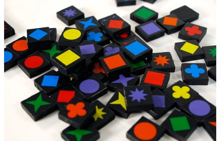 999 Games Qwirkle Reiseditie Bordspel 4 999 Games Qwirkle Reiseditie Bordspel - Afbeelding 4