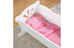 KidKraft Poppenwiegje 24 KidKraft Poppenwiegje -Trendy Speelgoedwinkel 4945a234c0b41edb959fe1fc57f3978c651f96cec4fcaf1e15c60ddca8b46a63