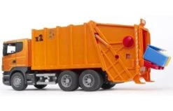 Bruder 3560 Scania Oranje Vuilniswagen -Trendy Speelgoedwinkel 8574939484f2e0629fc8f06ed409895713ae093cc2ca714474a7131e7db074ec